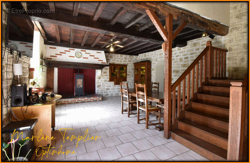Maison à ANGOUS