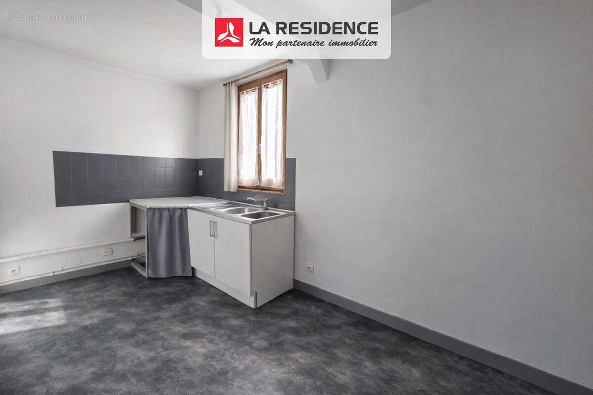 Appartement 220 m² à Pont-De-L'arche  - photo 6