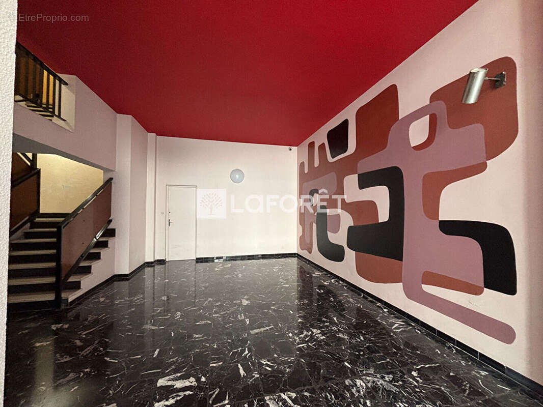 Appartement à MARSEILLE-2E