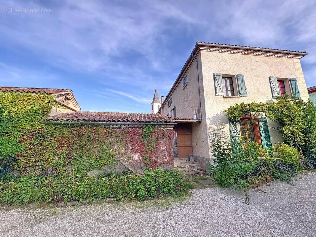 Photo 1 - Maison à SAINT-PAUL-DE-JARRAT