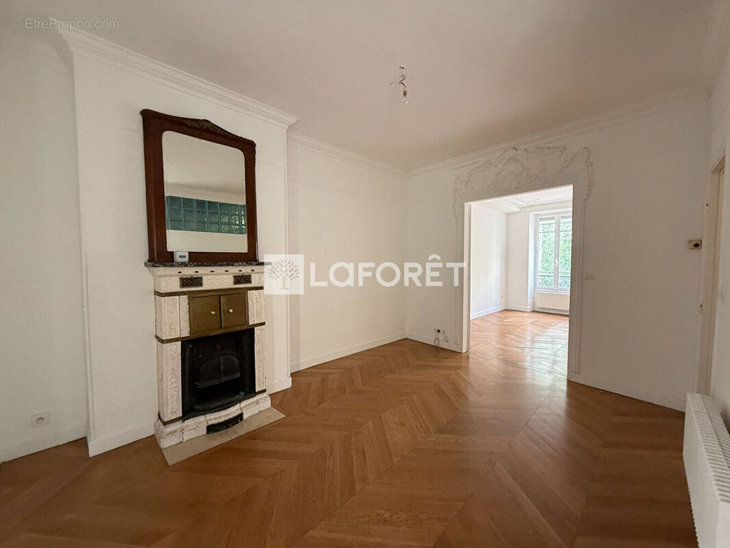 Appartement à PARIS-13E