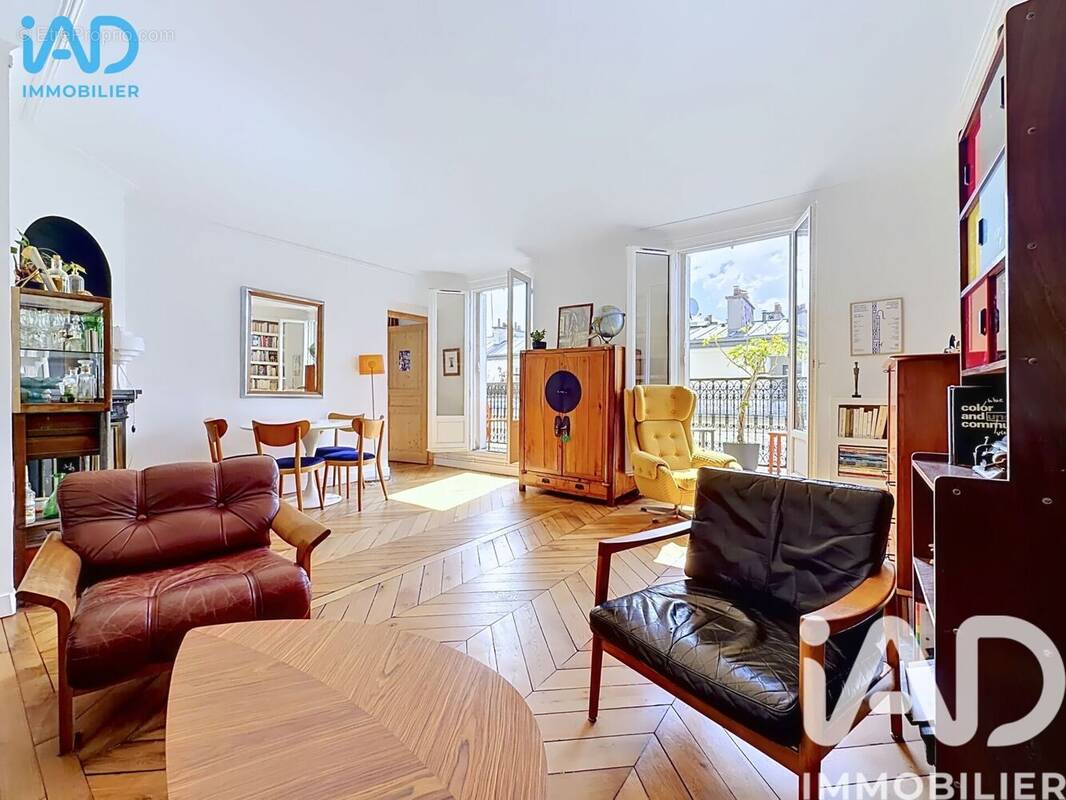 Photo 1 - Appartement à PARIS-18E