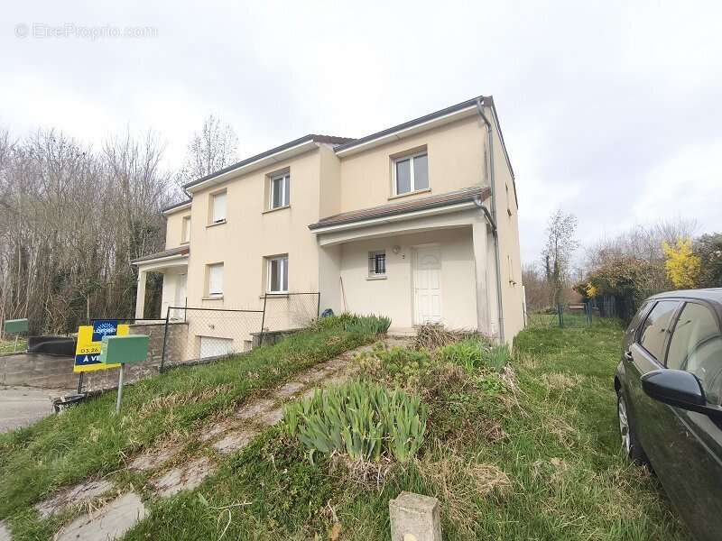 Maison à COURTISOLS