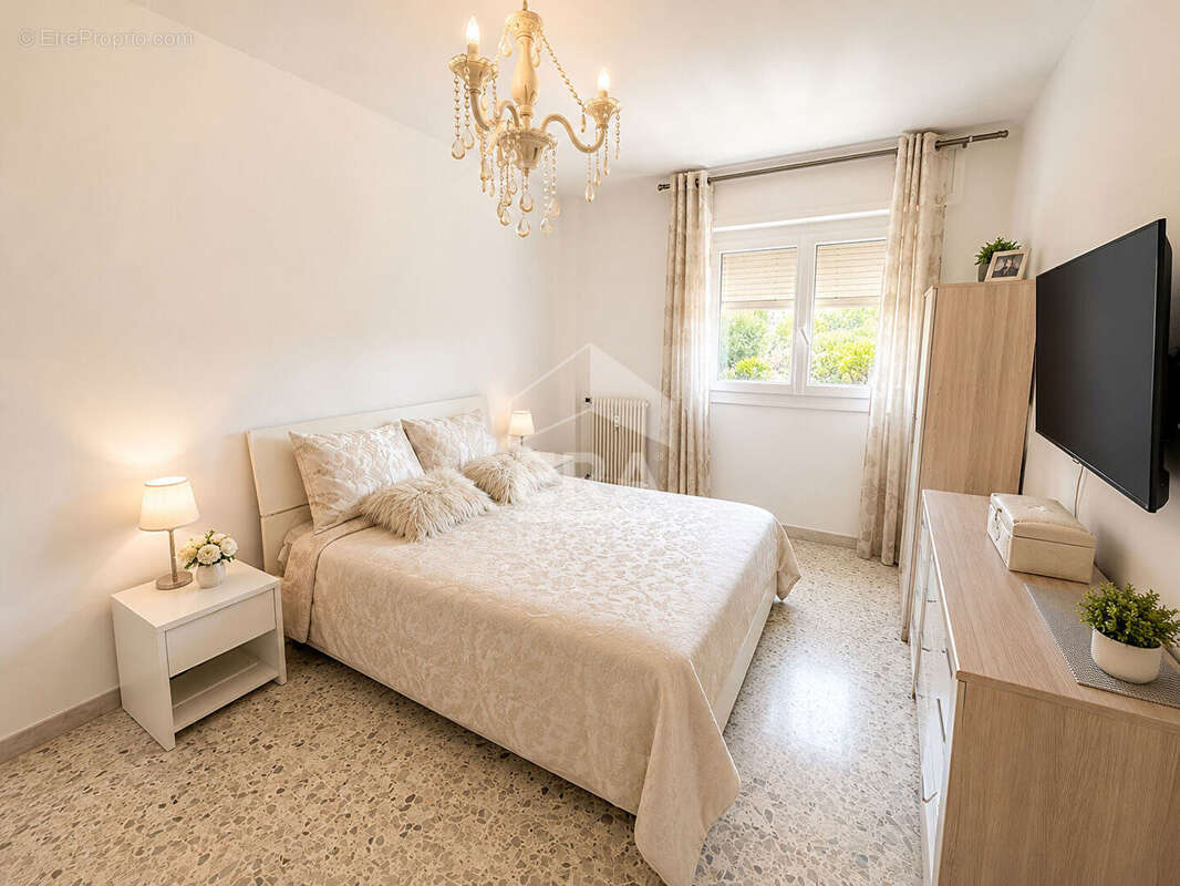 Appartement à LE CANNET