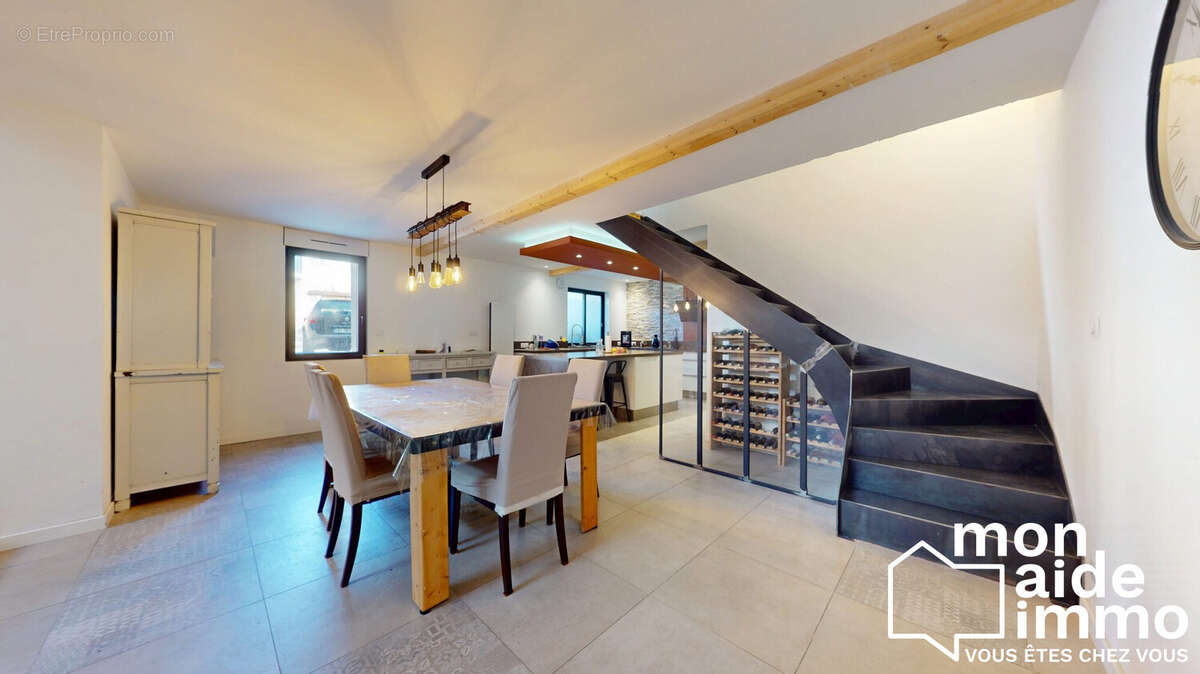 Maison 160 m² à Podensac  - photo 2