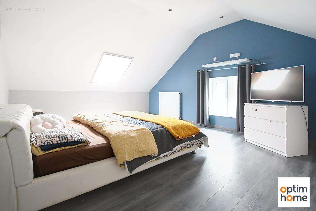Exclusivité – Sympathique maison familiale de 177 m² – 4 chambres – 1 bureau - 2 salles de bain - photo 31