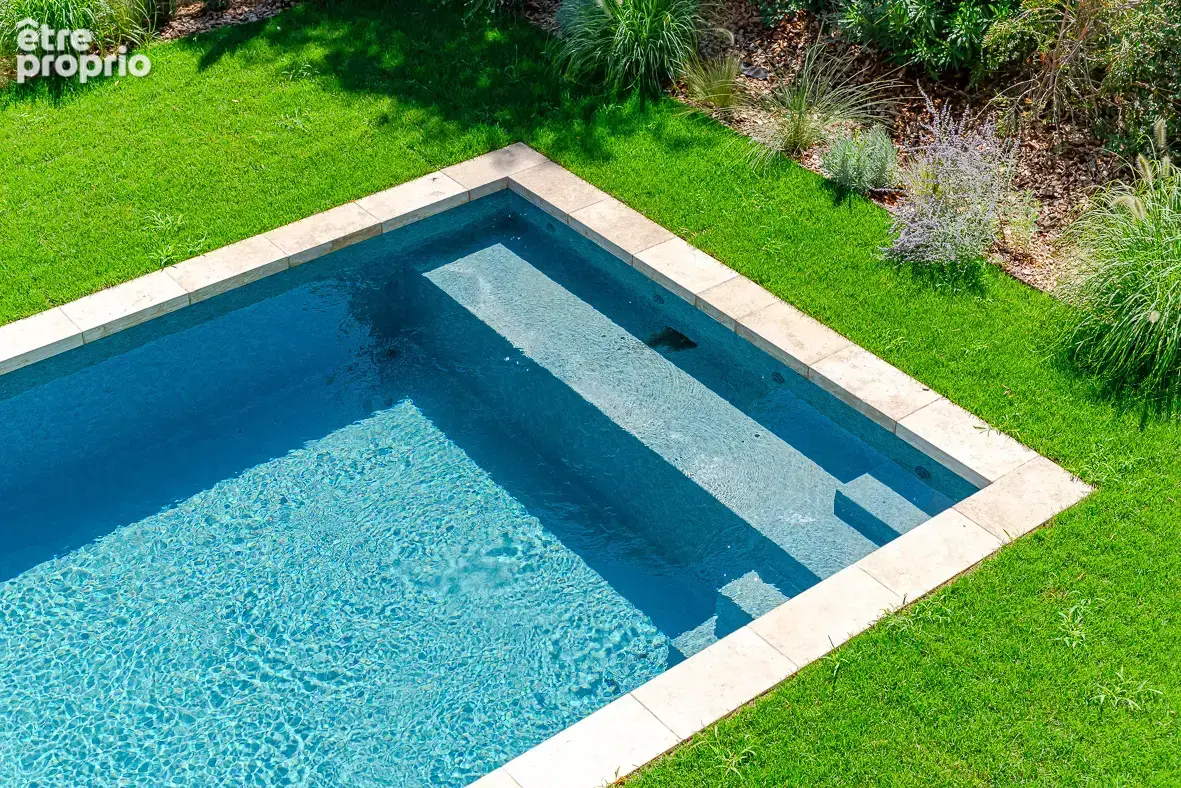 BASTIDE neuve 200 m2 sur 800 m2 de terrain avec piscine. - photo 14