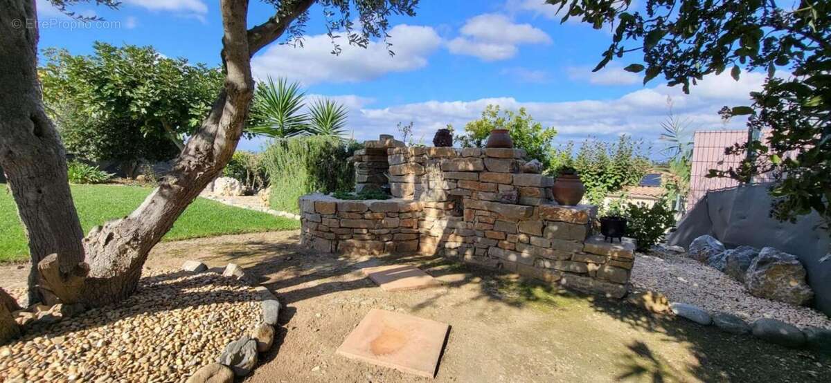 Maison à VENTENAC-EN-MINERVOIS