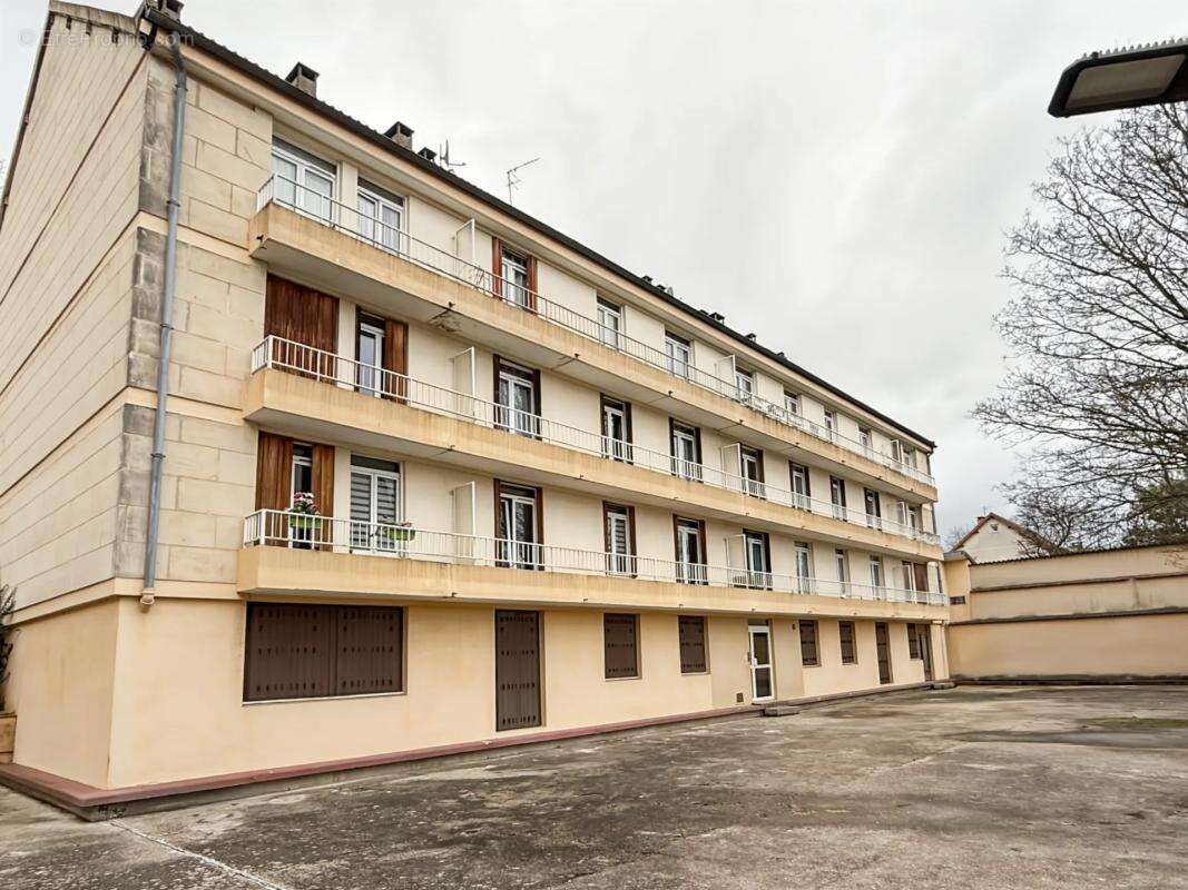 Appartement à SARCELLES