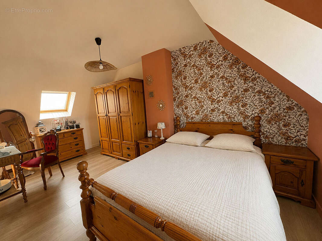 Maison  5 pièces 101.3 m² - photo 4