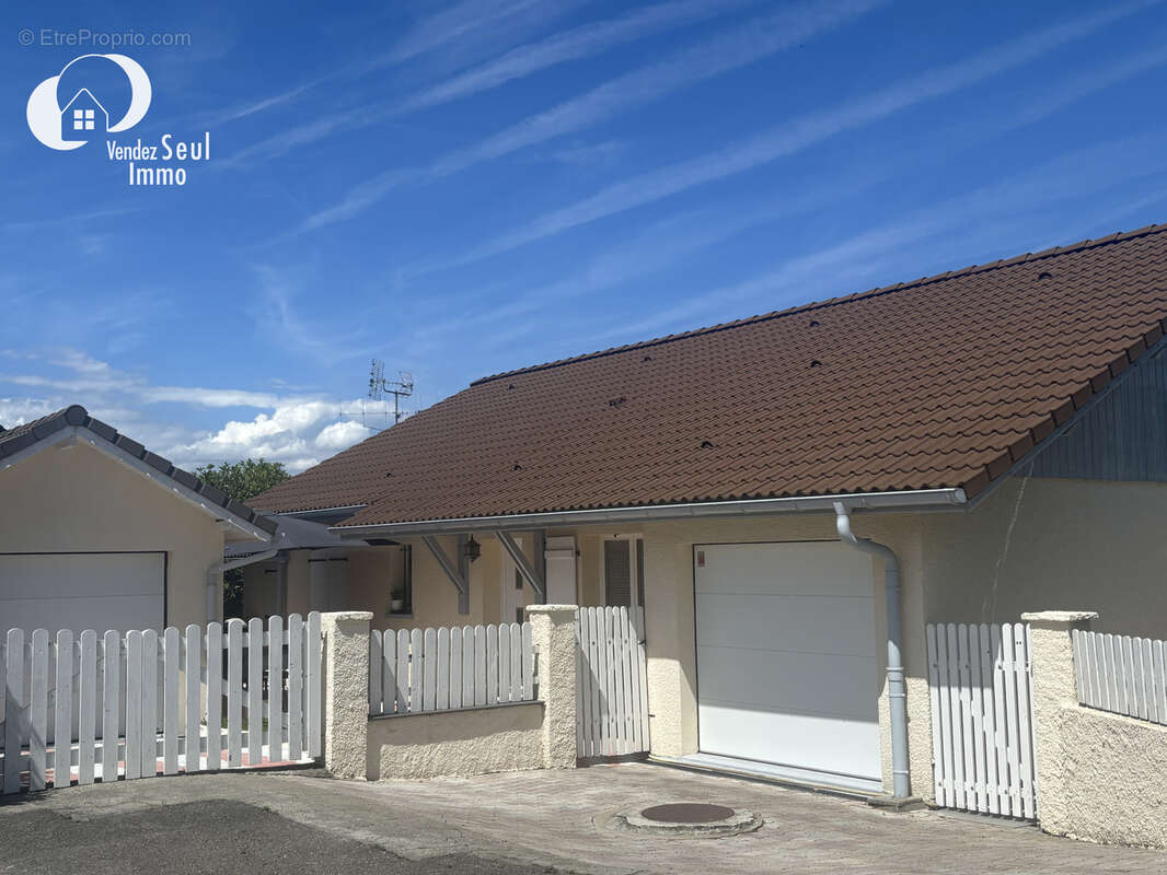 Maison à SCIEZ