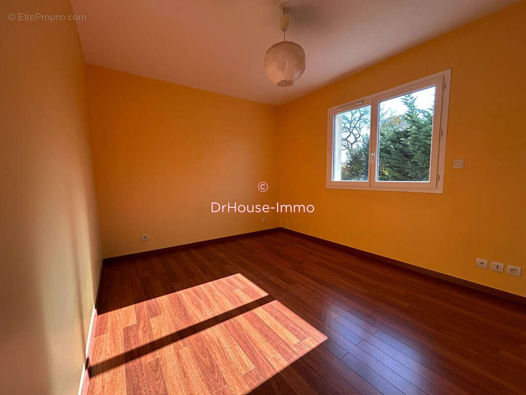 Maison à LE PIAN-MEDOC