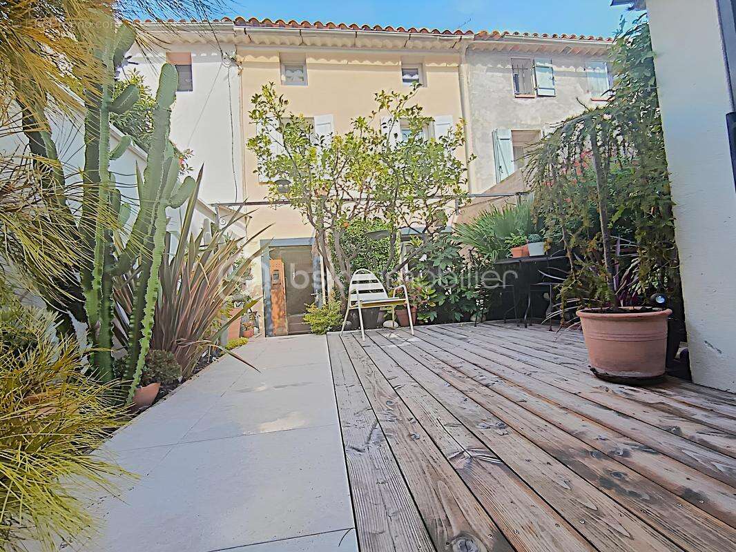 Maison à SIX-FOURS-LES-PLAGES