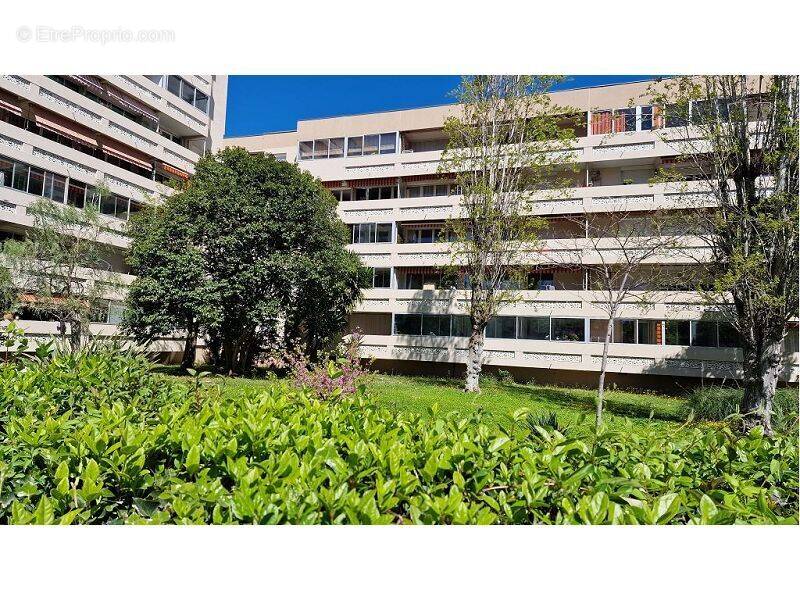 Appartement à LA GARDE