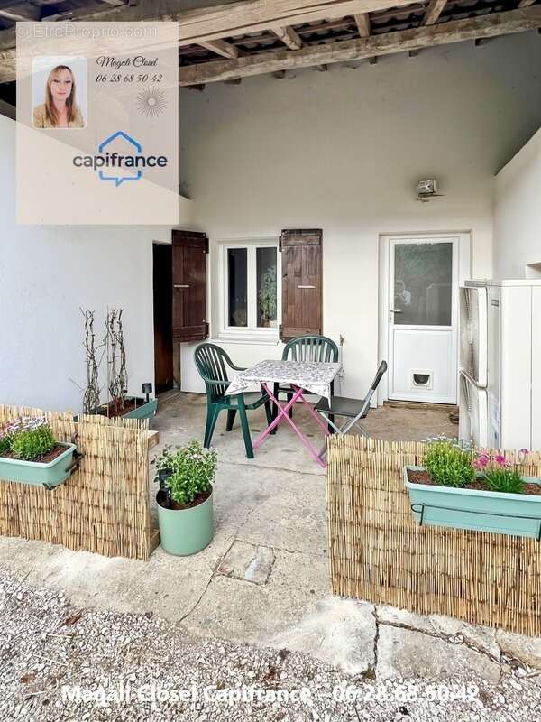 Maison à PIERRE-DE-BRESSE