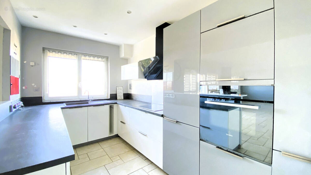 Maison à BOUXIERES-AUX-DAMES