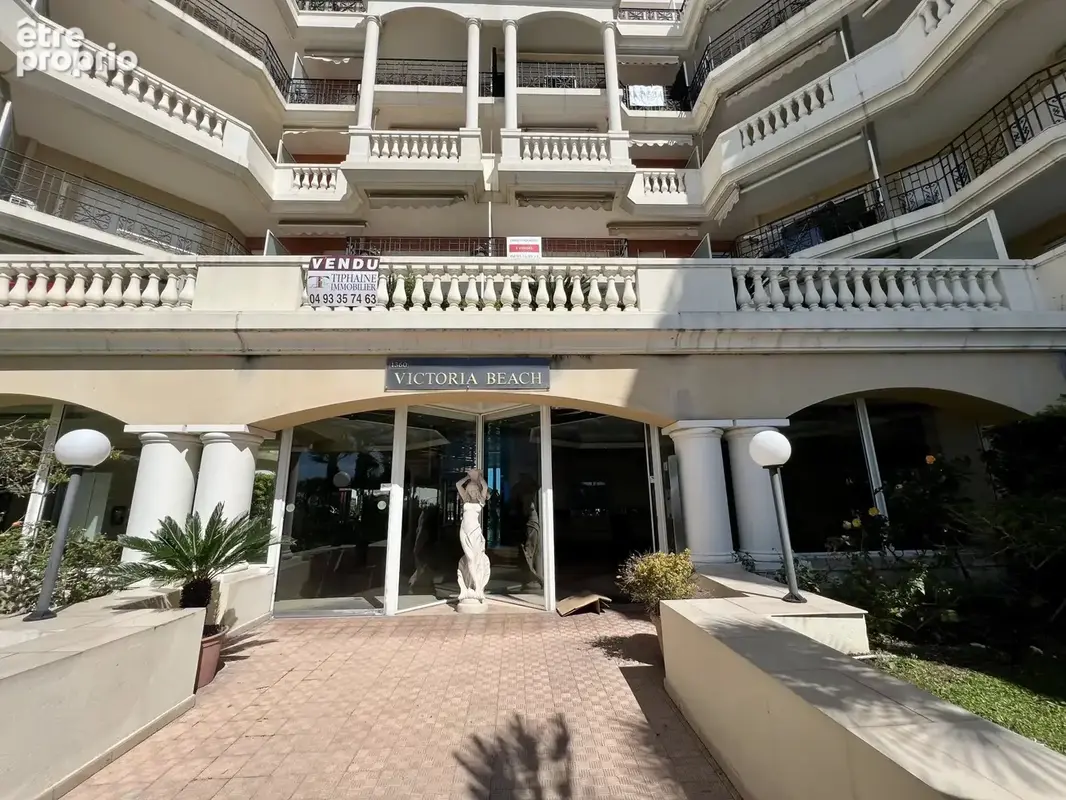 Menton bord de mer – 2 pièces avec balcon et parking - photo 15
