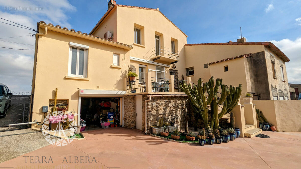 Maison à BANYULS-DELS-ASPRES