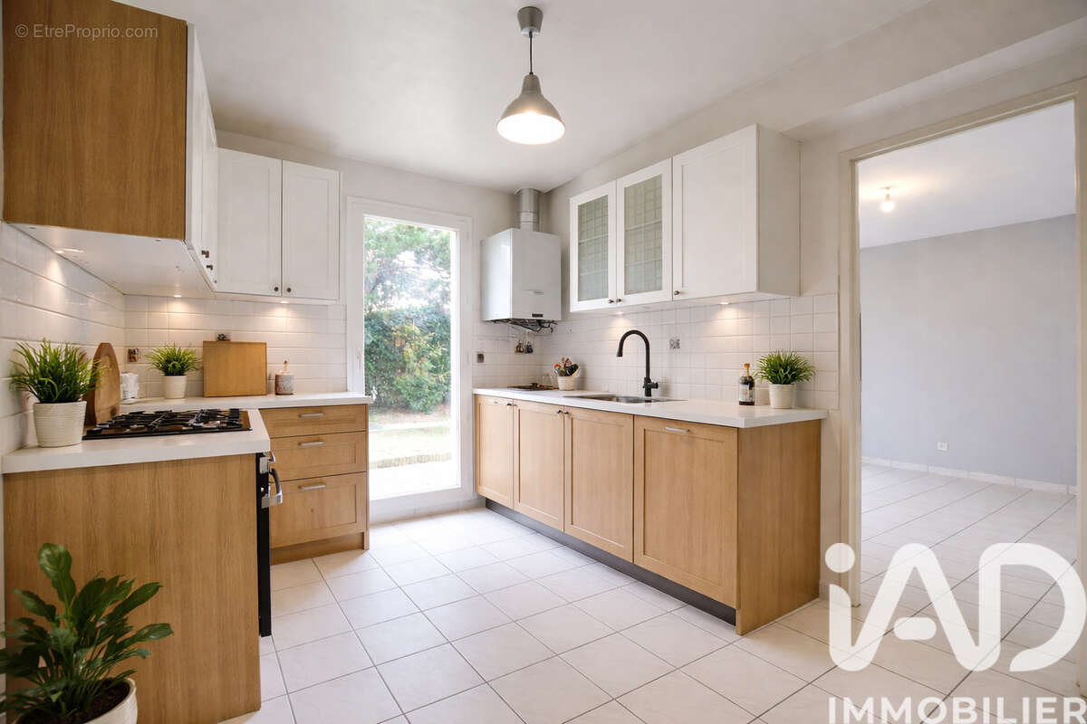 Photo 8 - Maison à VERNEUIL-SUR-SEINE
