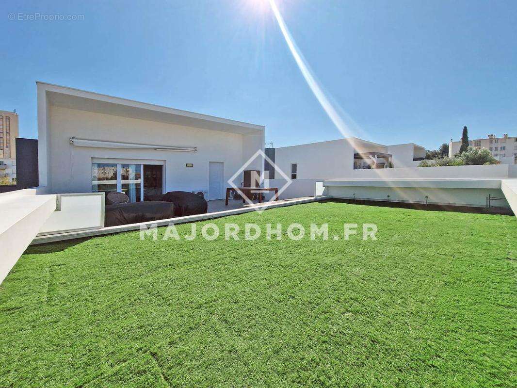 Appartement à MARSEILLE-9E