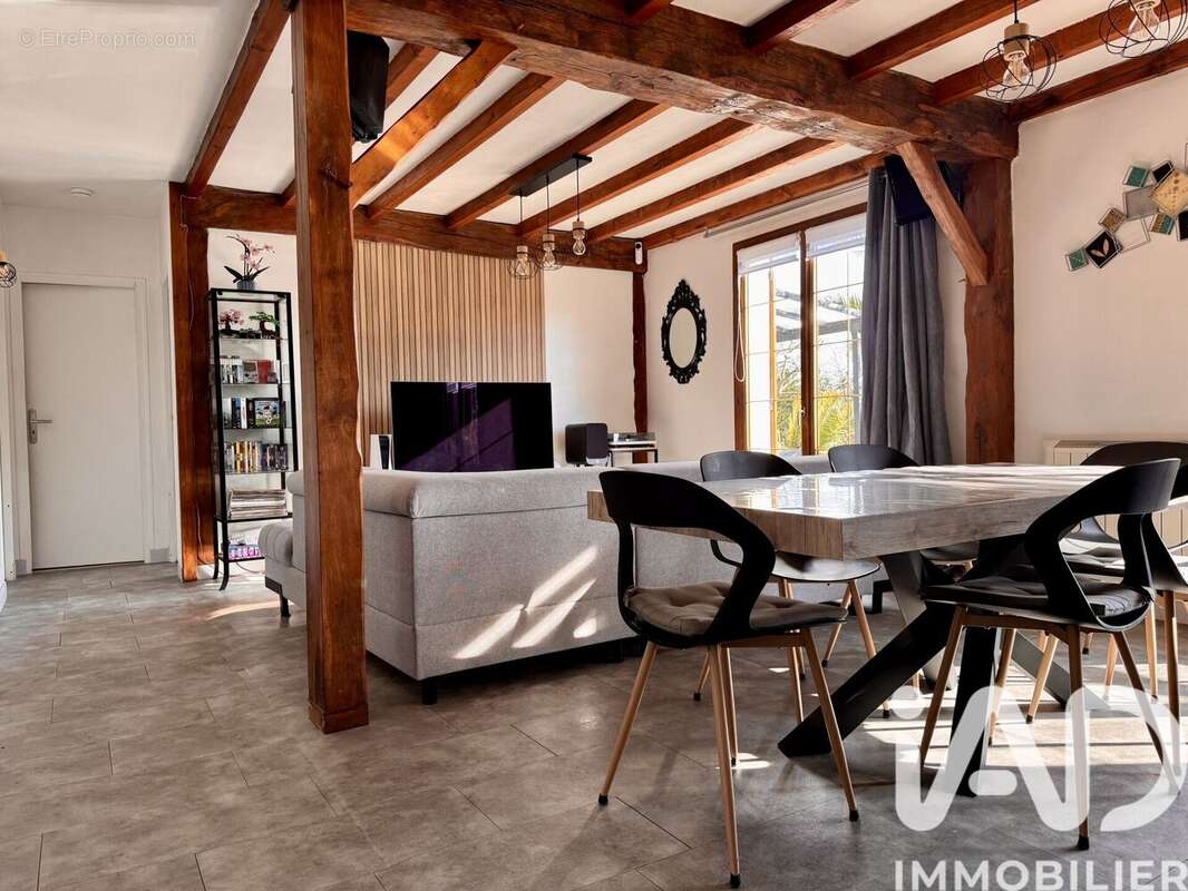 Photo 3 - Maison à TREILLIERES