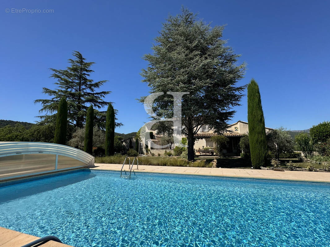 Maison à VAISON-LA-ROMAINE