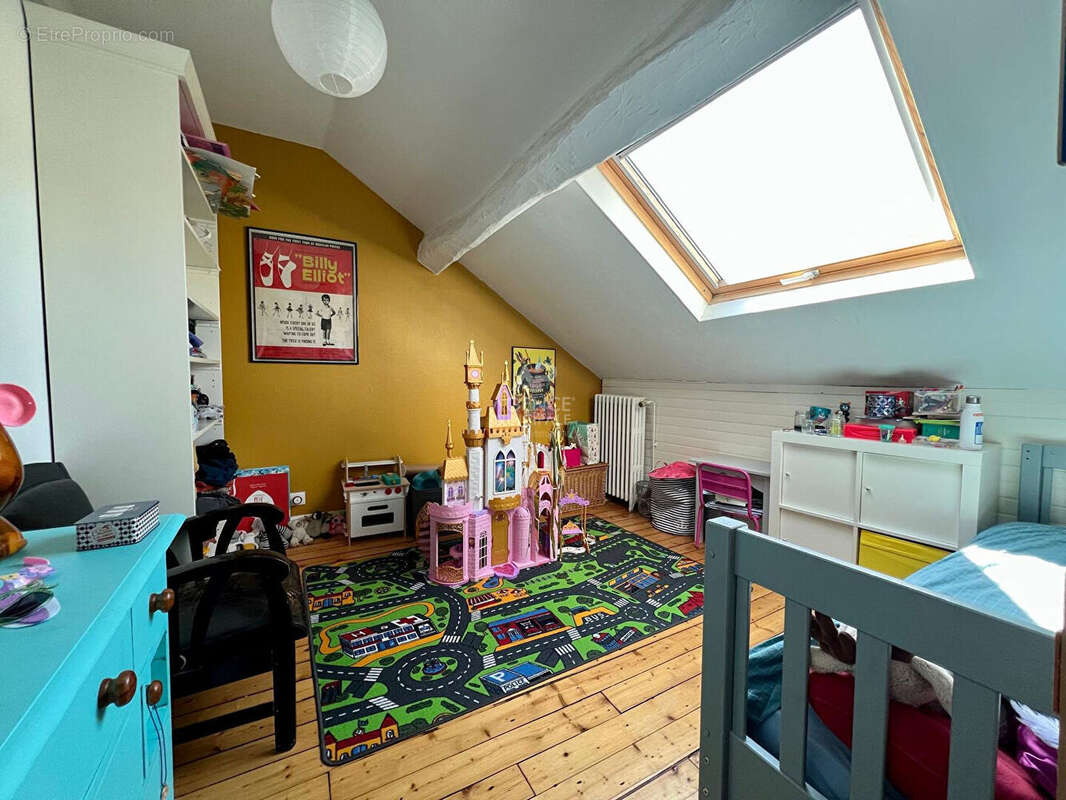 Appartement à HOUILLES