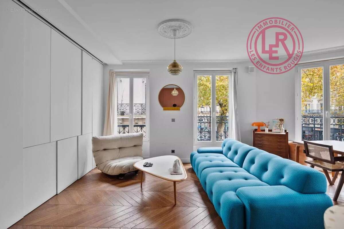 Appartement à PARIS-3E