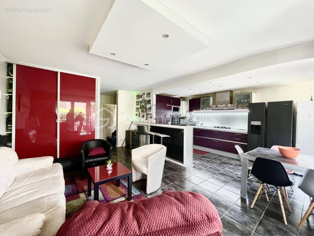 Appartement à ALBENS