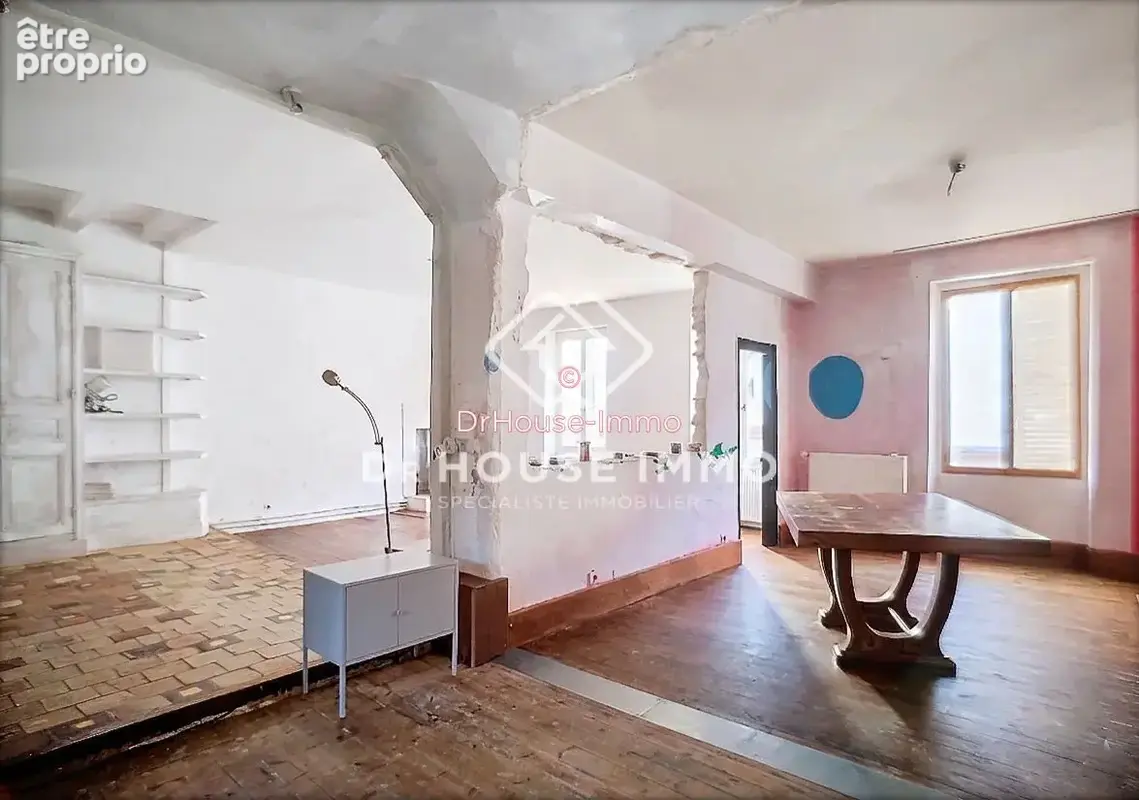 Maison 6 pièces 171 m² à vendre à Buzancais (36500) - photo 2