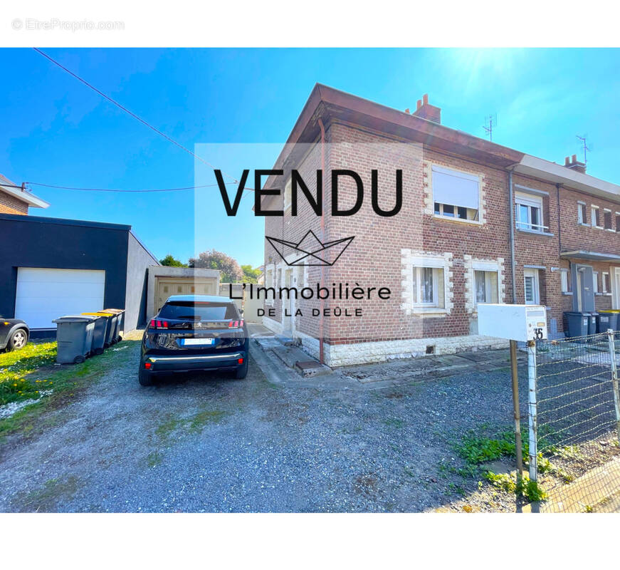 Maison à ANNOEULLIN