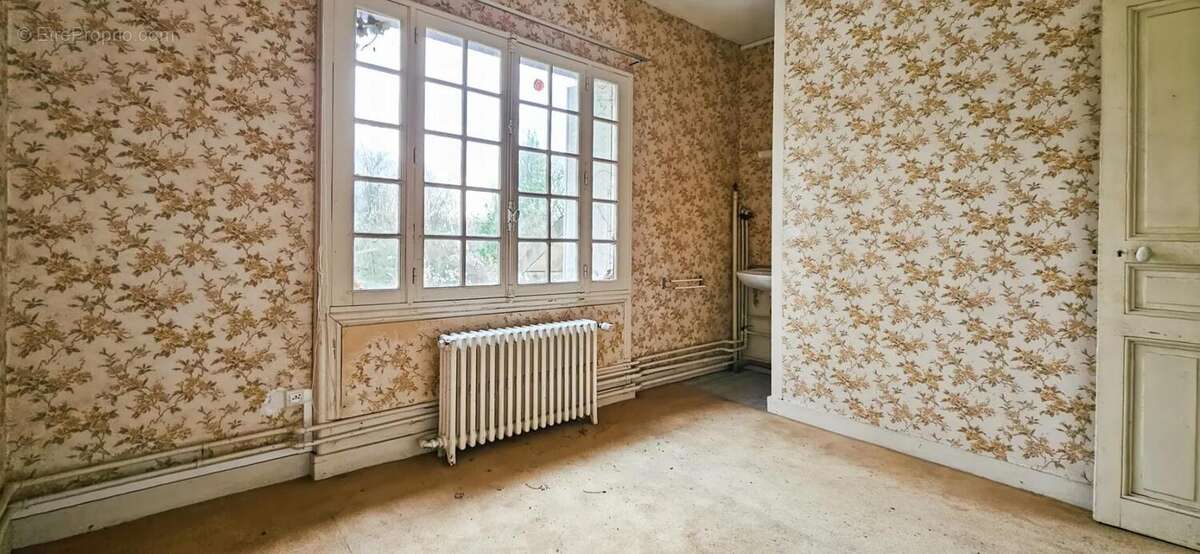 Maison à VAILLY-SUR-AISNE