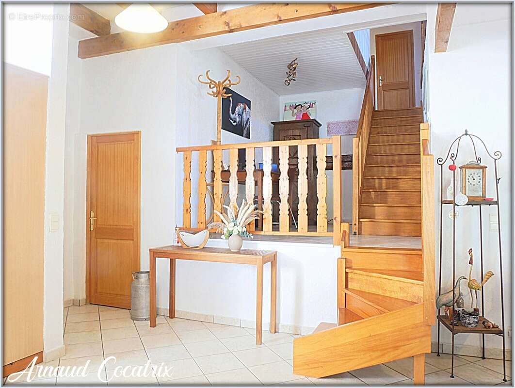 NONGLARD appartement T5_143 m² au sol - photo 8