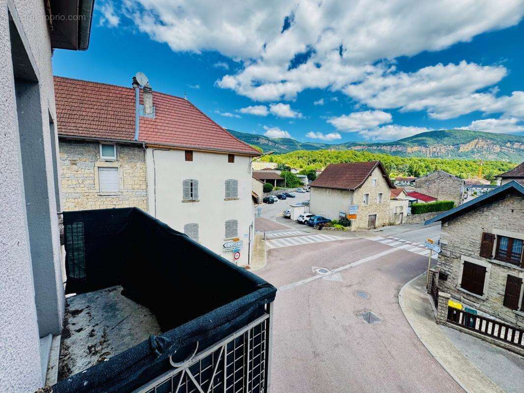 Appartement à SAULT-BRENAZ