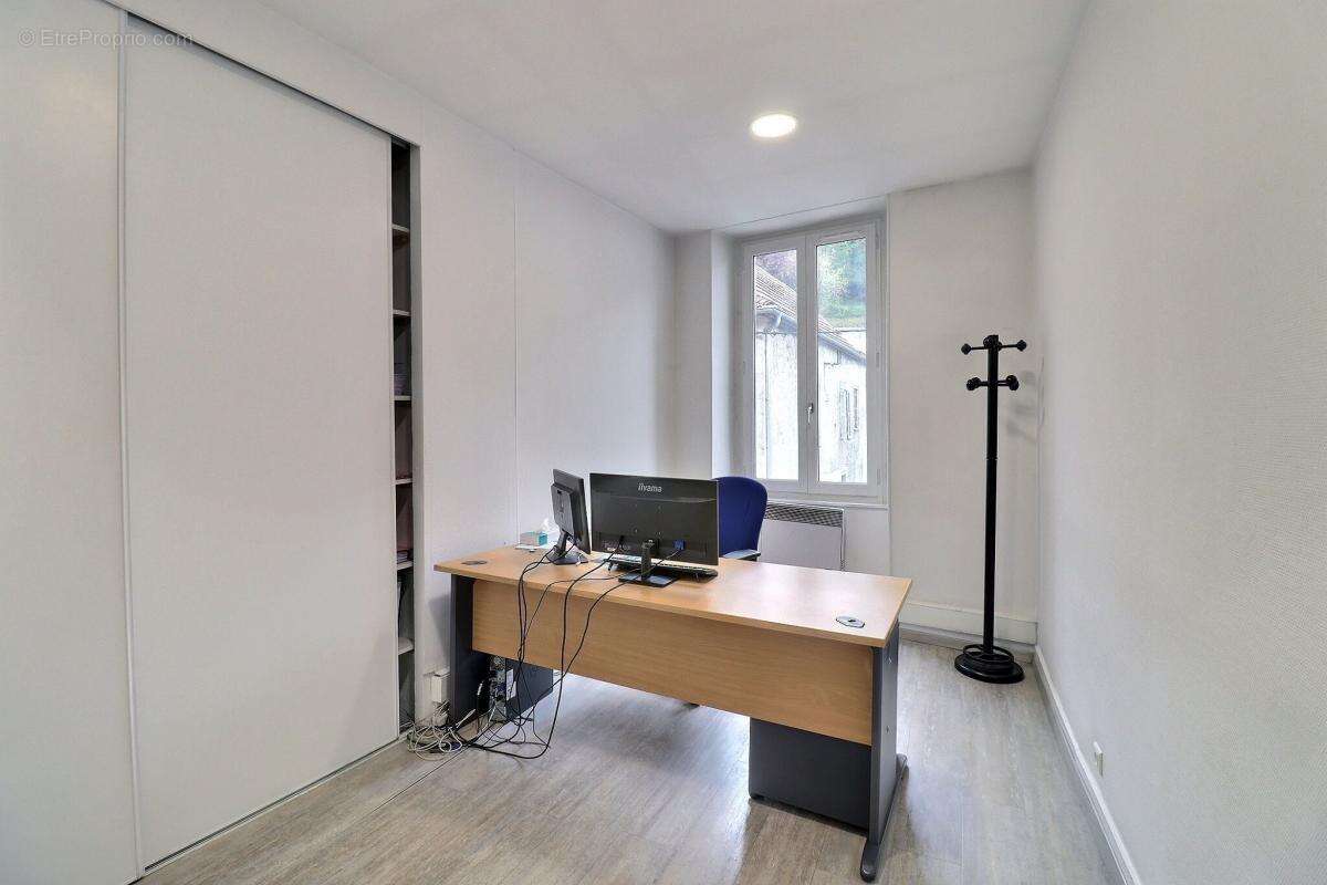 Maison à LE PONT-DE-BEAUVOISIN