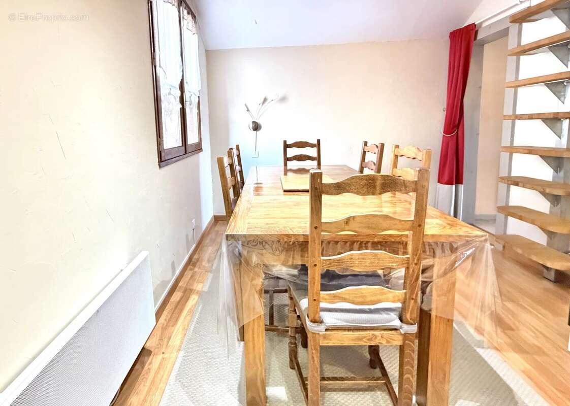 Appartement à SAINT-MICHEL-DE-CHAILLOL