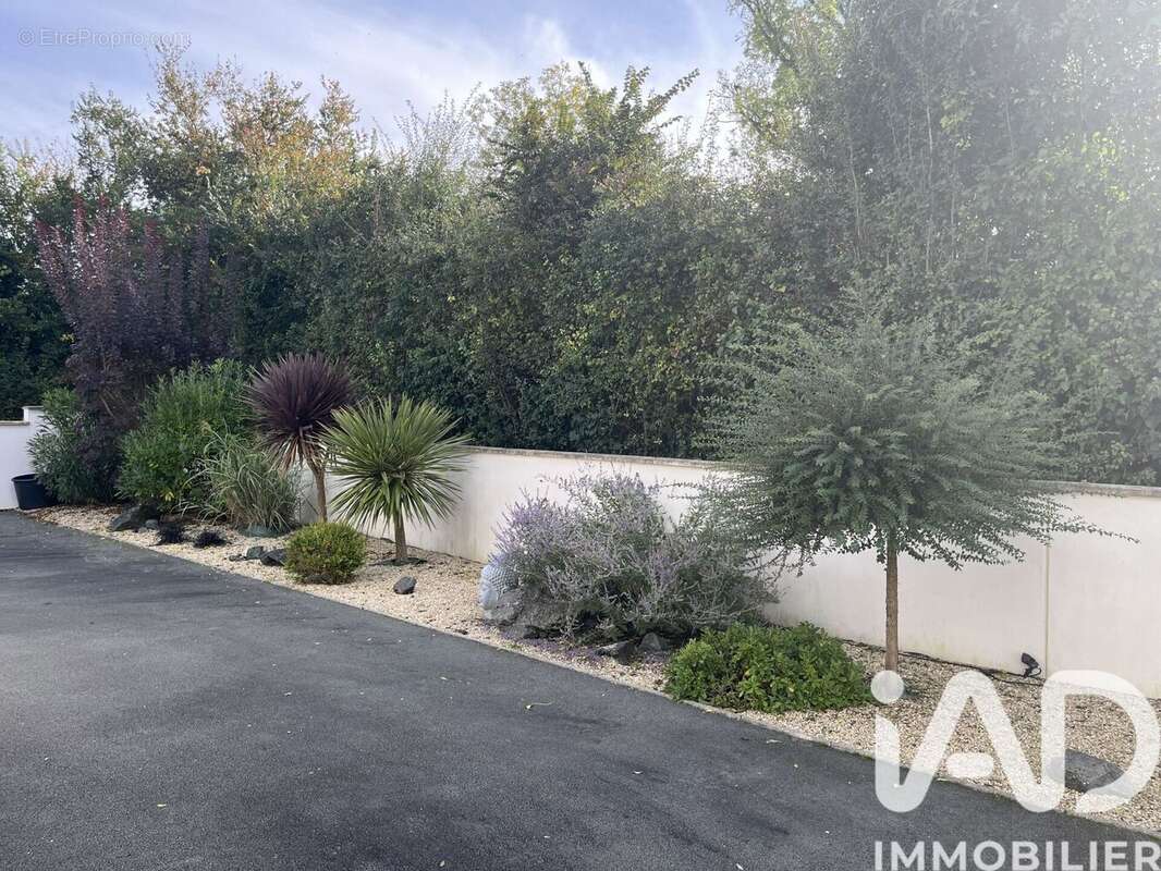 Photo 2 - Maison à CORME-ECLUSE