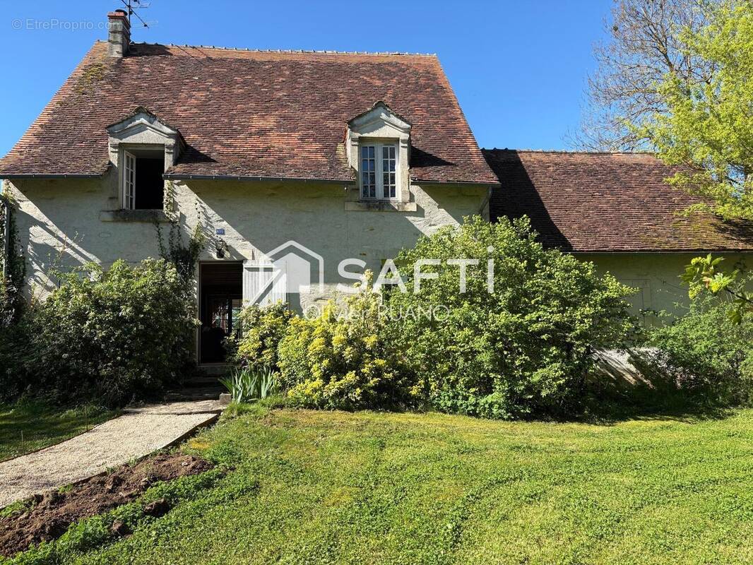 Photo 1 - Maison à COINGS