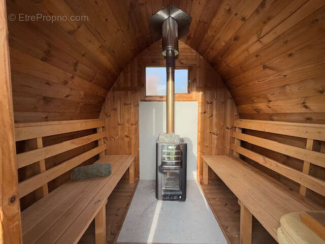 Maison à BELLENAVES