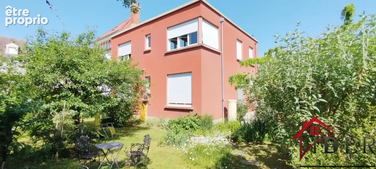 Magnifique maison, sept pièces, 166 mètres carrés habitables - photo 2