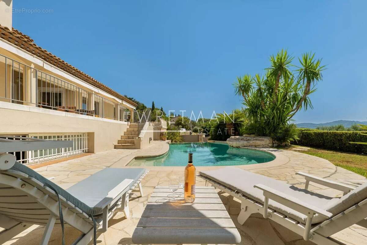 Superbe villa provençale avec piscine et vue panoramique mer – Mougins Pibonson - photo 3