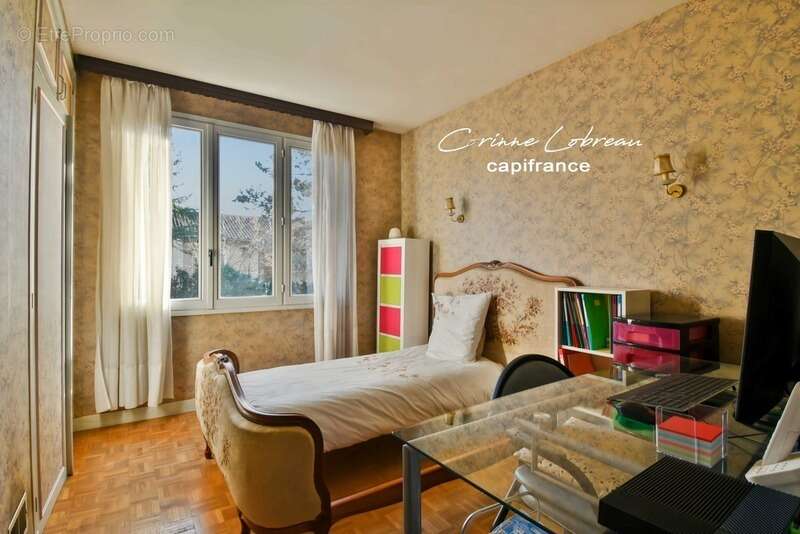 Maison à CRECHES-SUR-SAONE