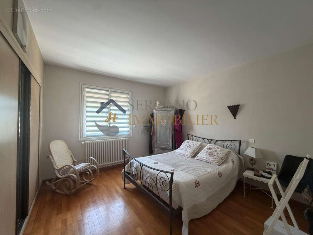 Appartement à BARBENTANE