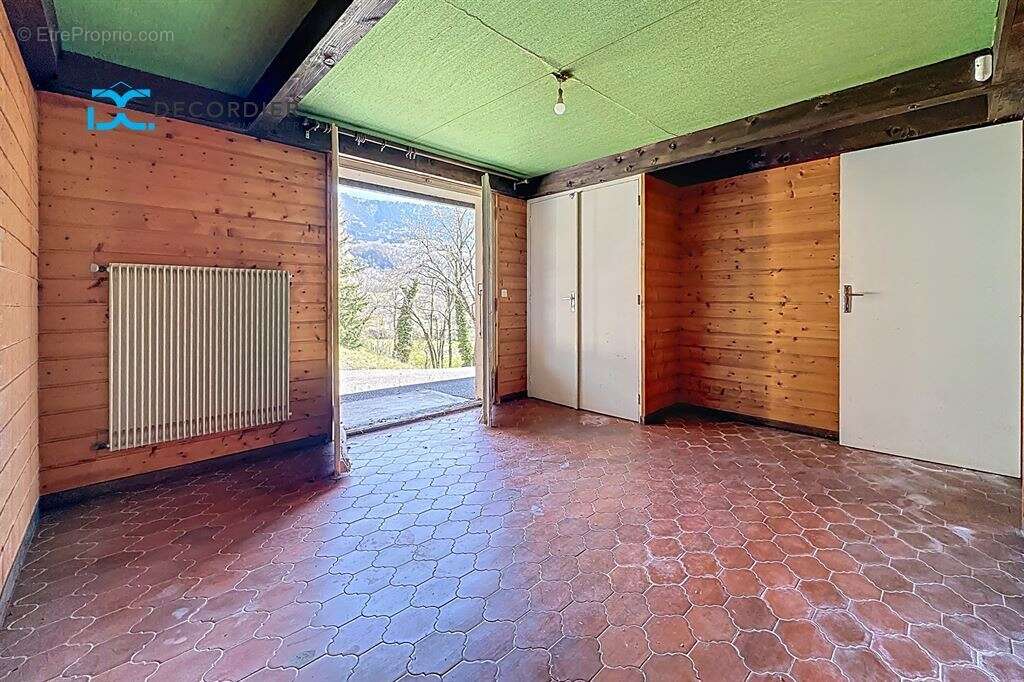 Lyaud - propriete 18 689 m² et maison de 180m2 - photo 21