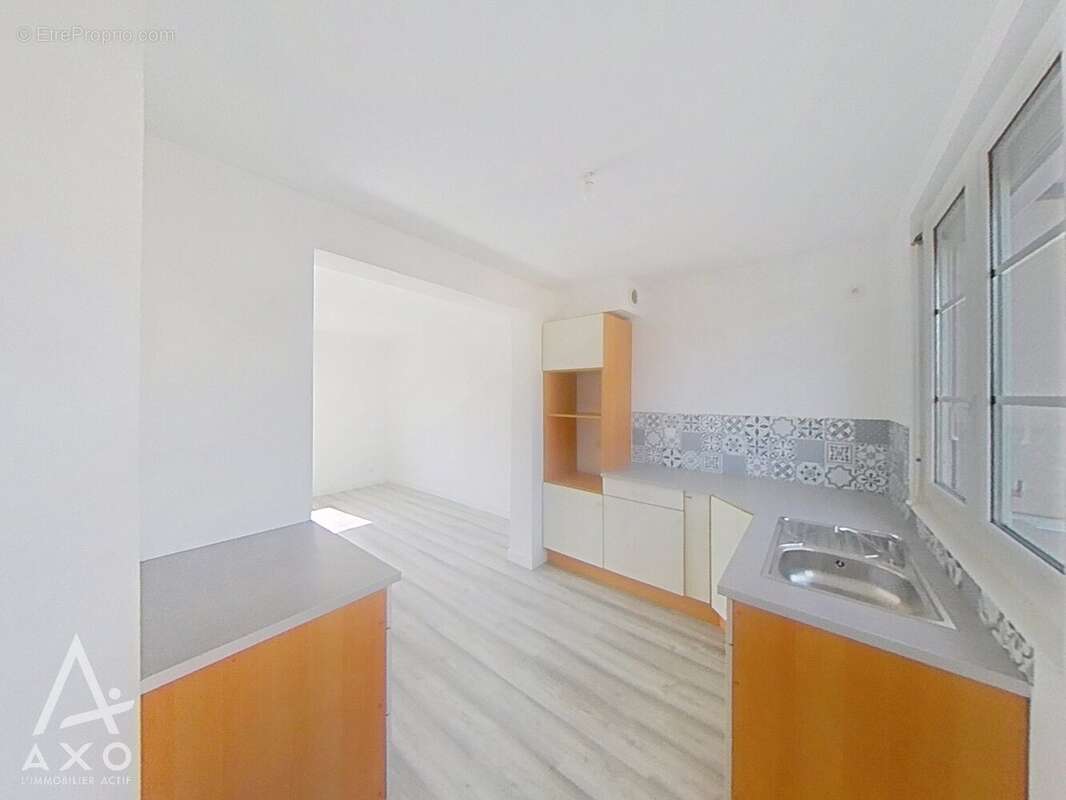 Maison 65 m² à Conteville  - photo 8