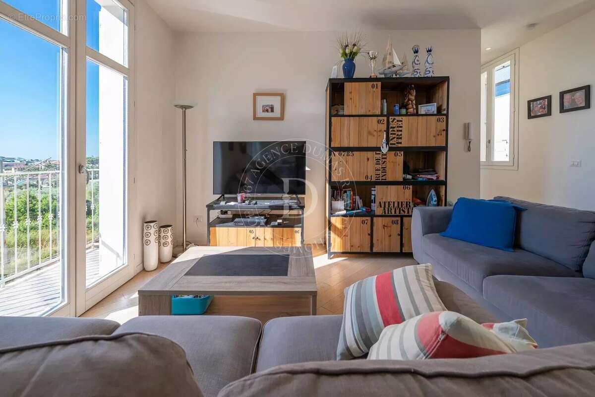 Appartement à BEAULIEU-SUR-MER