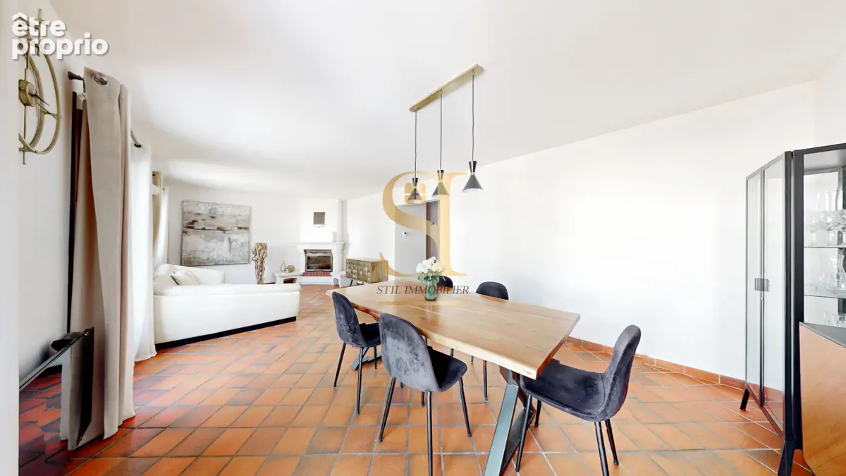 Maison 6 pièces 111 m² à vendre à Varennes-Jarcy (91480) - photo 3