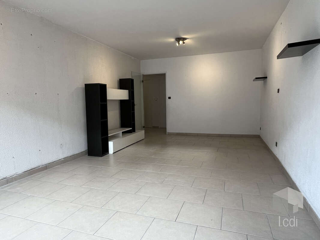 Appartement à LE TEIL