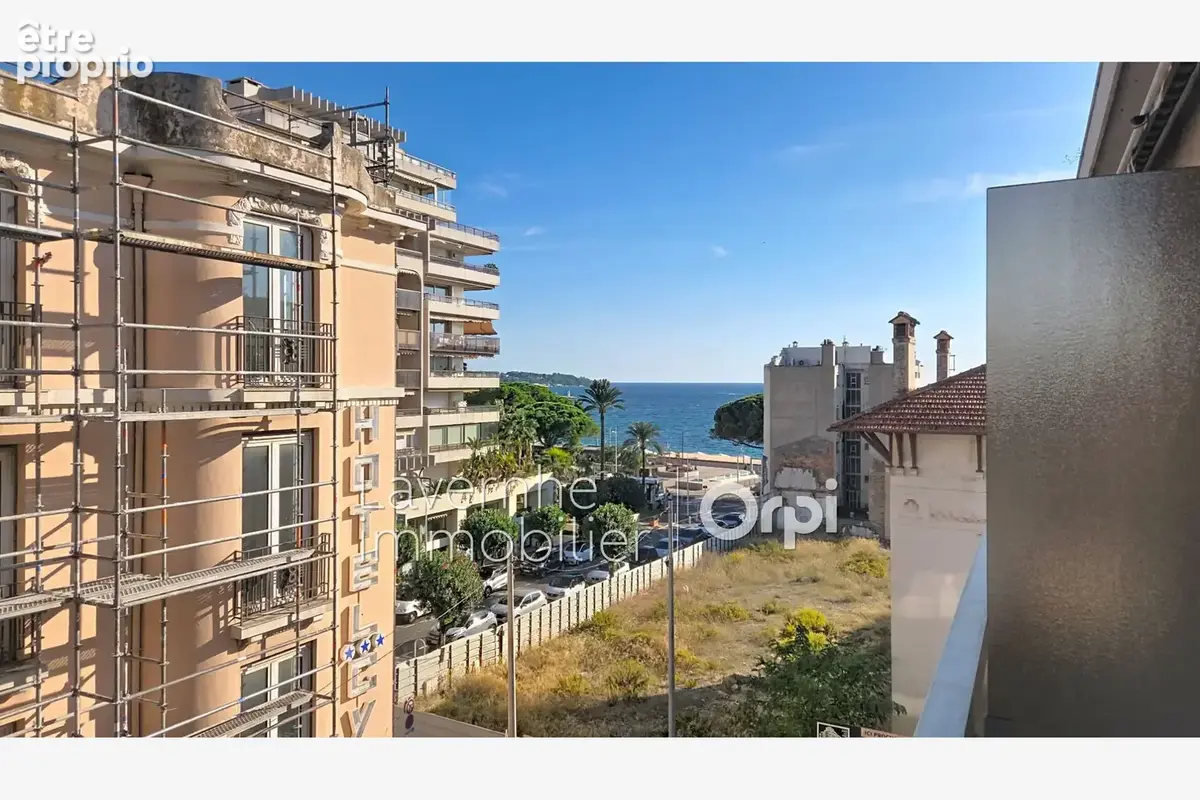 Appartement 1 pièce 32 m² à vendre à Antibes (06160) - photo 1