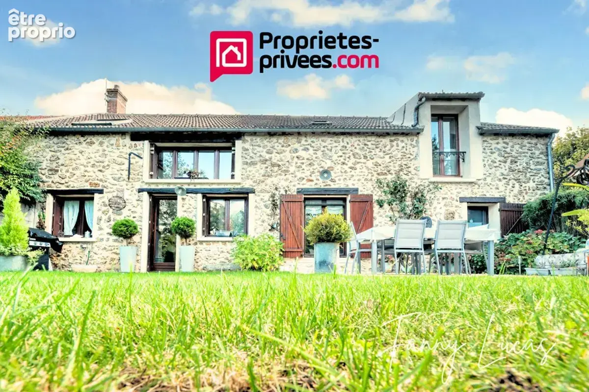 Maison à LIMOURS